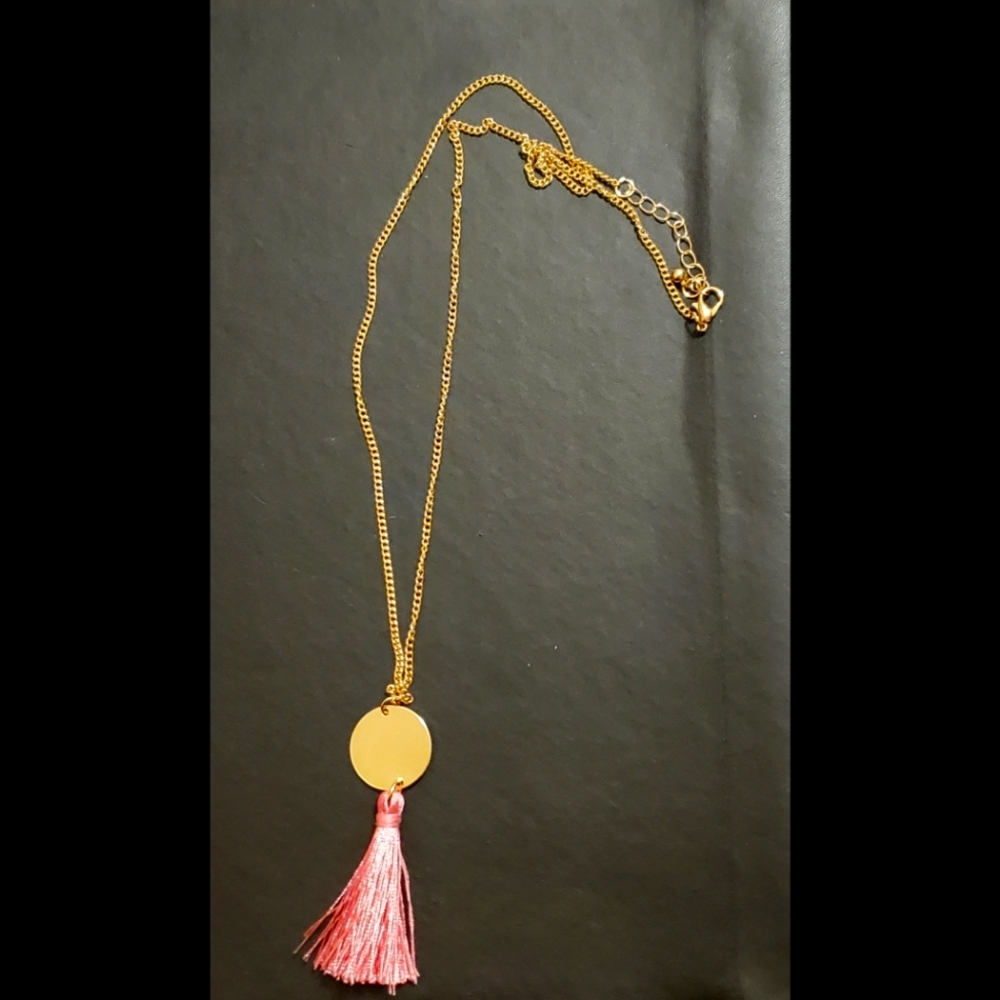 Pink and golden tassel long necklace